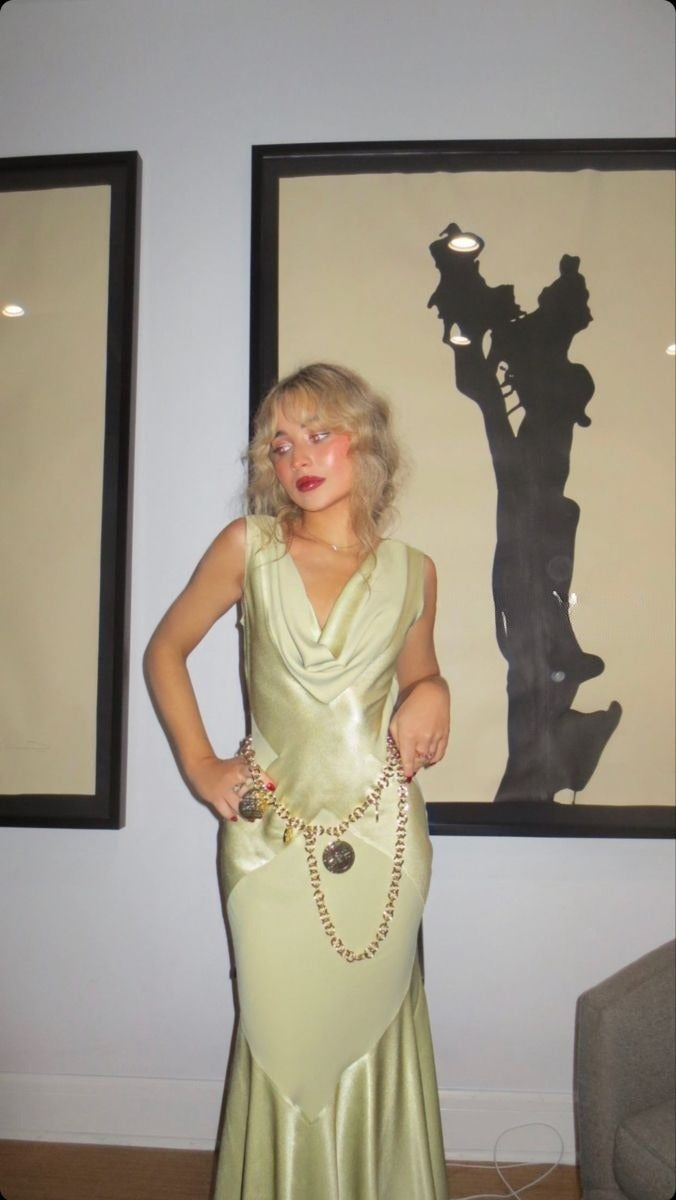 Hermoso vestido de noche largo de sirena de satén verde sin mangas, sin cadena en la cintura, TP2743