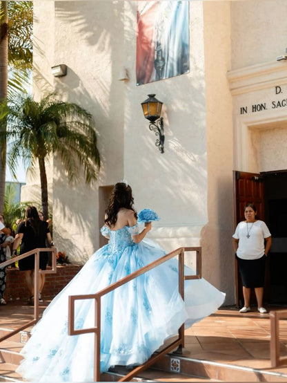 Hermoso vestido de princesa azul con hombros descubiertos, vestido de fiesta, corte A, largo hasta el suelo, TP2745