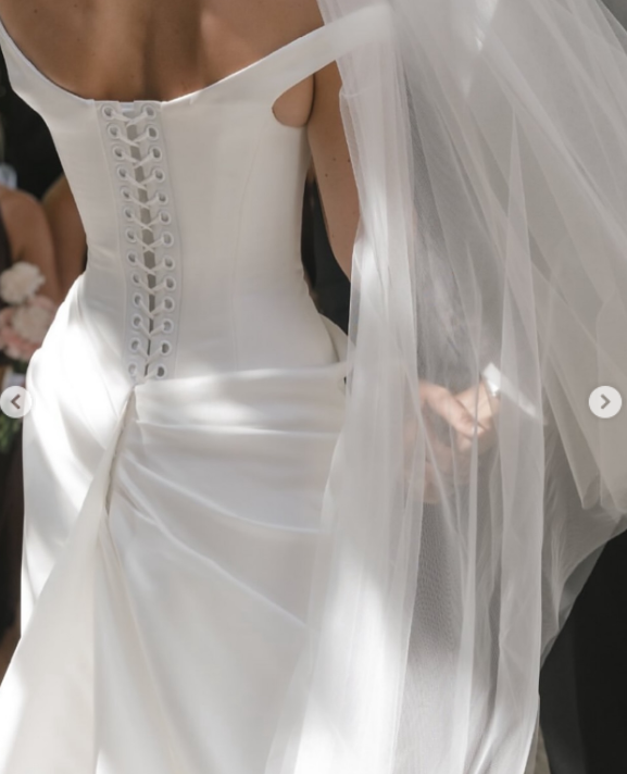 Vestido de novia de ensueño, corte tubo, hombros descubiertos, satén blanco, largo, de verano, W0130