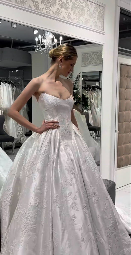 Hermoso vestido de novia, sin tirantes, de satén, floral, blanco, W0147