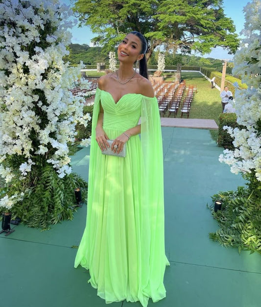 Elegante vestido de fiesta largo de gasa verde con hombros descubiertos y corte A, vestido formal de verano para invitadas de boda, atuendo para invitadas de boda W0245