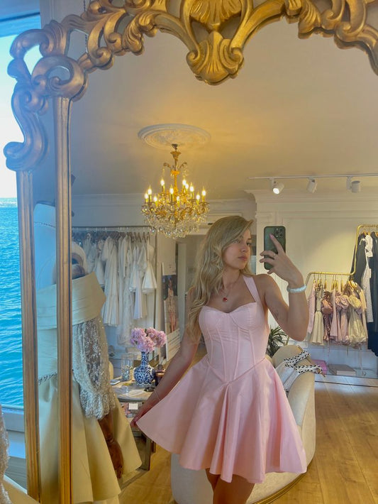 Lindo vestido de verano corto de satén rosa con cuello halter y corte A para cumpleaños, minivestido de cóctel para 18 cumpleaños W0458