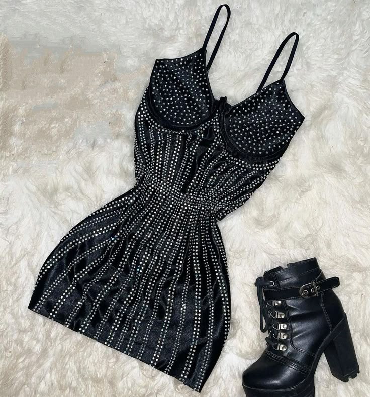 Vestido corto de verano para adolescentes, con tirantes finos, cuentas negras y plateadas, para 16 cumpleaños, ideal para cócteles, W0535