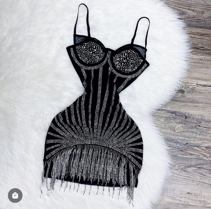 Vestido corto de verano para adolescentes, con tirantes finos, cuentas negras y plateadas, para 16 cumpleaños, ideal para cócteles, W0551
