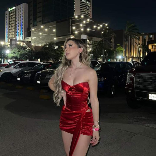 Vestido corto de satén burdeos sin tirantes para adolescentes, vestido de verano para 16 cumpleaños, vestido de cóctel para 21 cumpleaños, W0565
