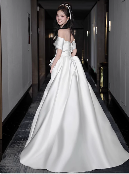 Vestido de novia de ensueño, corte A, hombros descubiertos, satén blanco, largo de verano, con mangas W0721