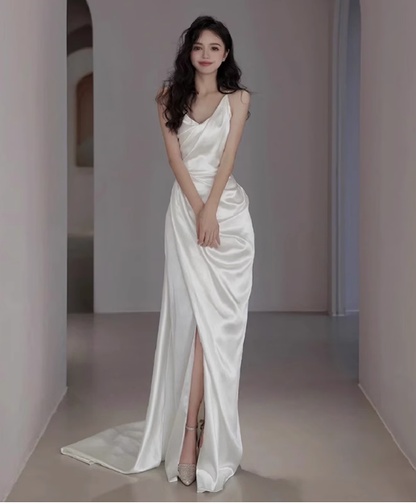 Vestido de novia de ensueño, corte tubo, tirantes finos, satén blanco, abertura, verano, largo, W0727
