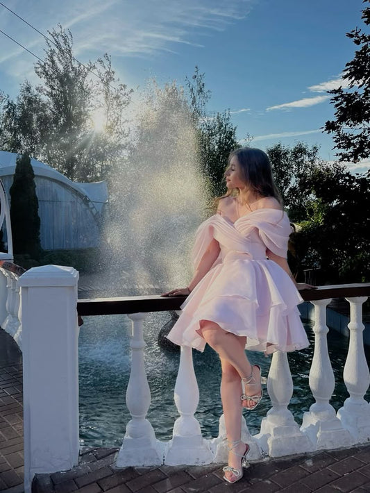Vestido rosa corto con hombros descubiertos, corte A, para fiesta de bienvenida de octavo grado, de verano, para escuela secundaria, atuendos de cumpleaños W1112