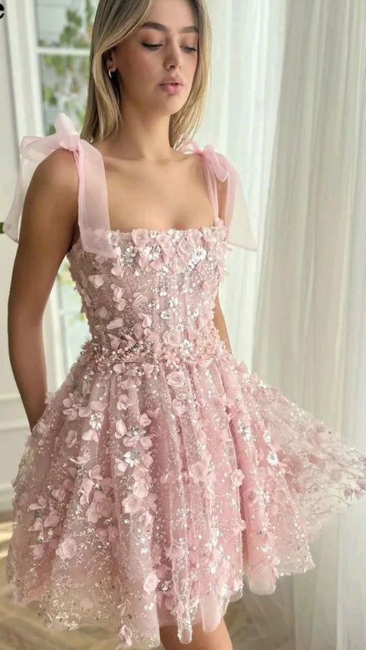 Vestido corto rosa de encaje con tirantes finos para fiesta de 8.º grado, vestido de verano para escuela secundaria, atuendos de cumpleaños W1115