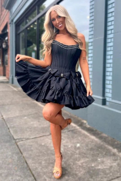 Lindos mini vestidos de fiesta sin tirantes, corte A, con cuentas, para cumpleaños número 18, vestido Hoco, atuendo para cumpleaños número 21, vestidos de cóctel W1145