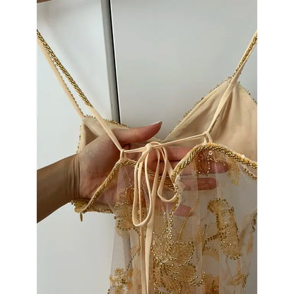 Vestido corto de fiesta con tirantes finos, corte A, lentejuelas doradas, para octavo grado, de verano, para escuela secundaria, para cumpleaños, W1150