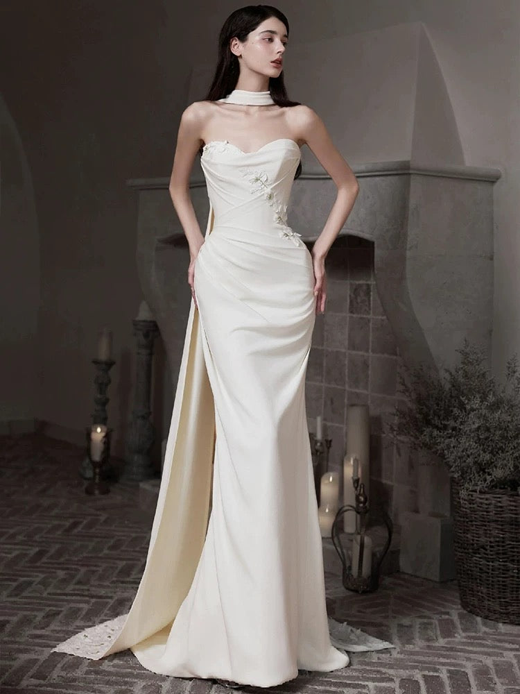 Hermoso vestido de novia de corte sirena, escote corazón, blanco, largo, de satén, W0798
