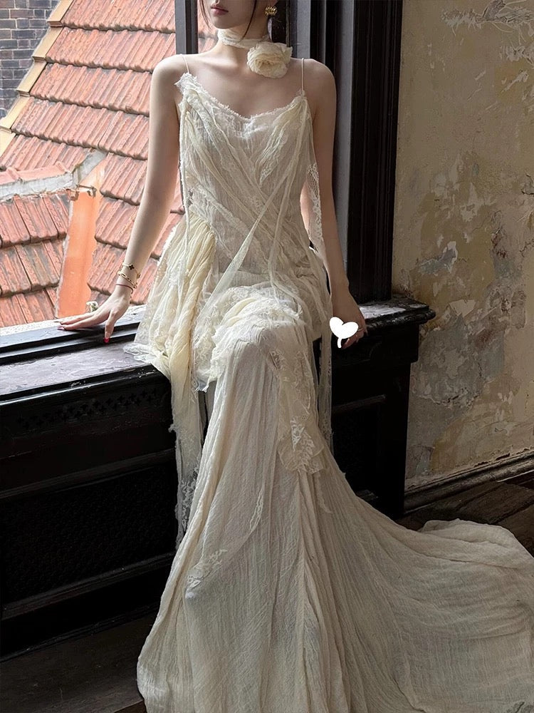 Vestido de novia vintage de corte A con tirantes finos color marfil, largo para playa y verano, W0800