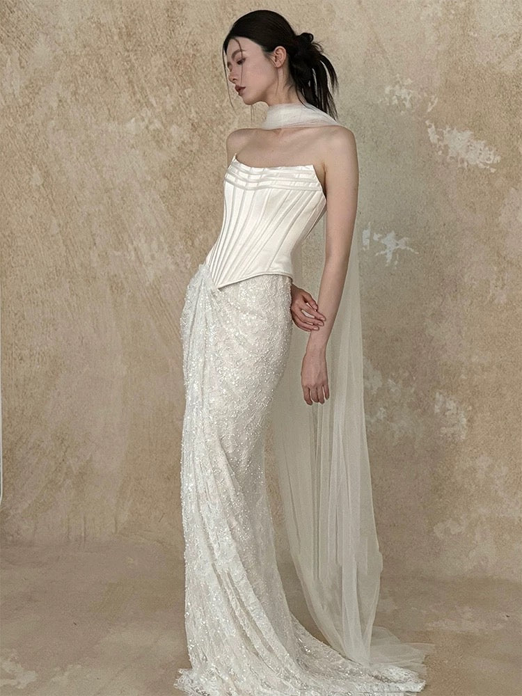 Hermoso vestido de novia de sirena sin tirantes, blanco, largo, de satén, W802