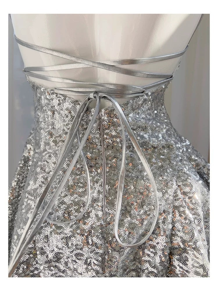 Bonito vestido de verano con cuello halter y lentejuelas plateadas para adolescentes, ideal para cumpleaños número 16, minivestido de cóctel para cumpleaños número 18, W899