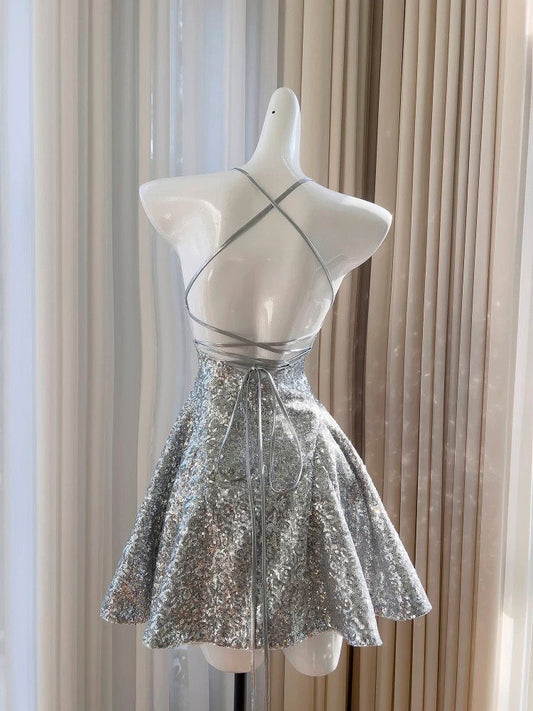 Bonito vestido de verano con cuello halter y lentejuelas plateadas para adolescentes, ideal para cumpleaños número 16, minivestido de cóctel para cumpleaños número 18, W899