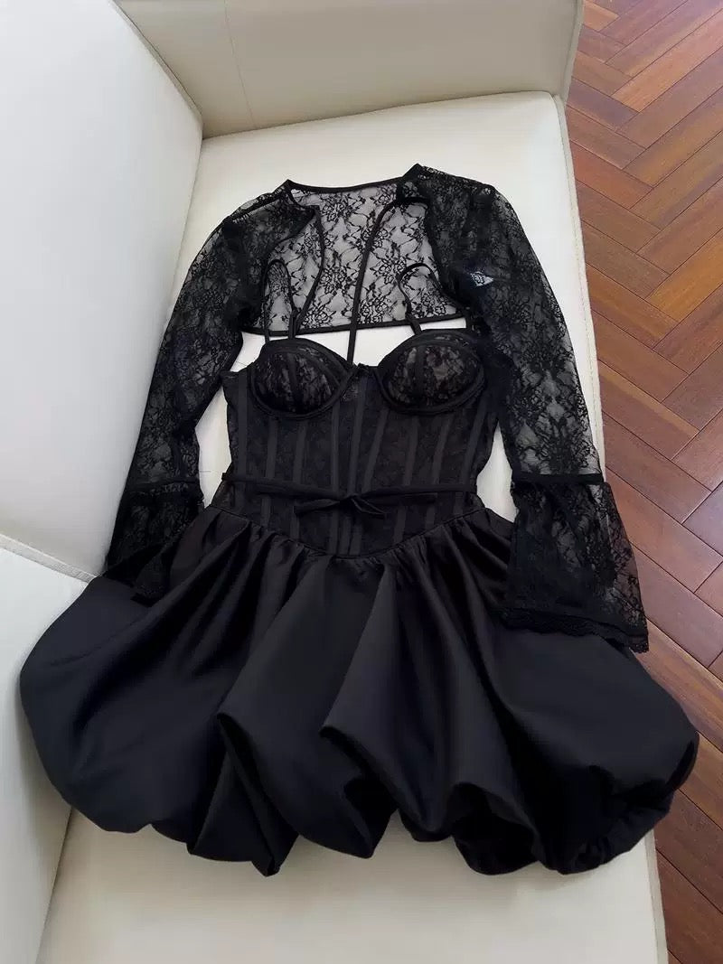 Vestido de fiesta moderno con tirantes finos y encaje negro, vestido formal corto para octavo grado, vestido de verano para escuela secundaria, vestidos de fiesta, trajes de cumpleaños W918