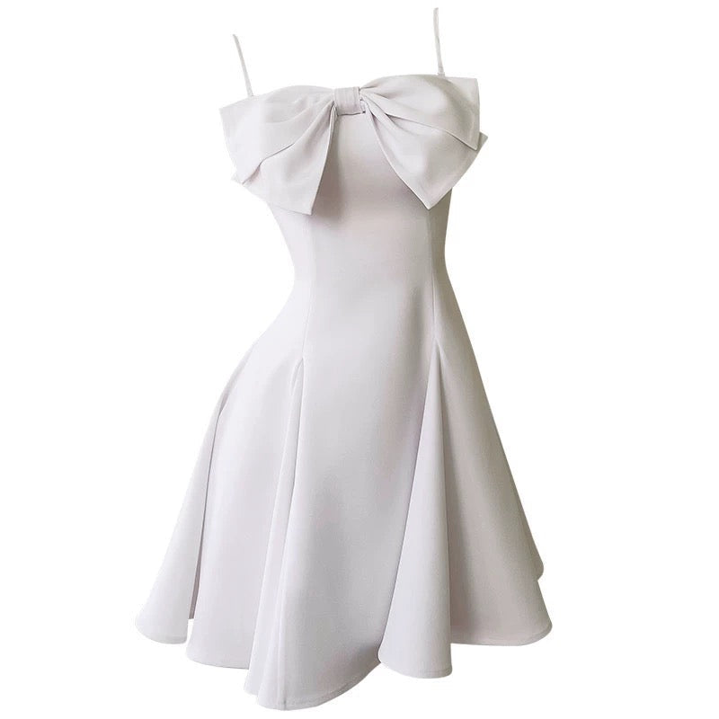 Vestido de fiesta corto de satén blanco con tirantes finos, corte A, moderno, para octavo grado, para verano, para escuela secundaria, para cumpleaños, W920
