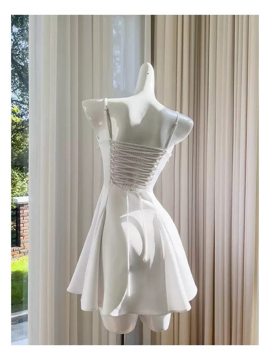 Vestido de fiesta corto de satén blanco con tirantes finos, corte A, moderno, para octavo grado, para verano, para escuela secundaria, para cumpleaños, W920