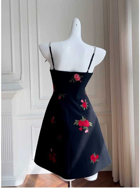 Vestido corto de fiesta de verano con tirantes finos, corte A, estampado floral negro, para octavo grado, para escuela secundaria, cóctel, cumpleaños, W966