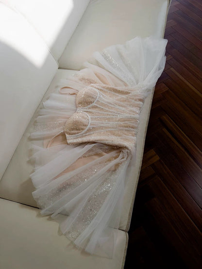 Vestido corto de fiesta de verano para octavo grado, corte A, tirantes finos, color champán, formal, para escuela secundaria, atuendos de cumpleaños, W973