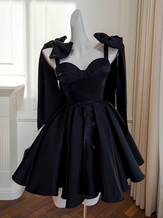 Vestido de fiesta sexy de corte A con tirantes finos, sin mangas, formal, corto, para octavo grado, de verano, para escuela secundaria, para cumpleaños, W978