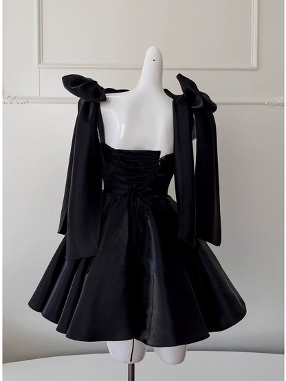 Vestido de fiesta sexy de corte A con tirantes finos, sin mangas, formal, corto, para octavo grado, de verano, para escuela secundaria, para cumpleaños, W978
