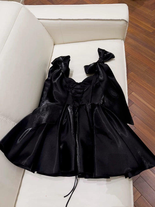 Vestido de fiesta sexy de corte A con tirantes finos, sin mangas, formal, corto, para octavo grado, de verano, para escuela secundaria, para cumpleaños, W978