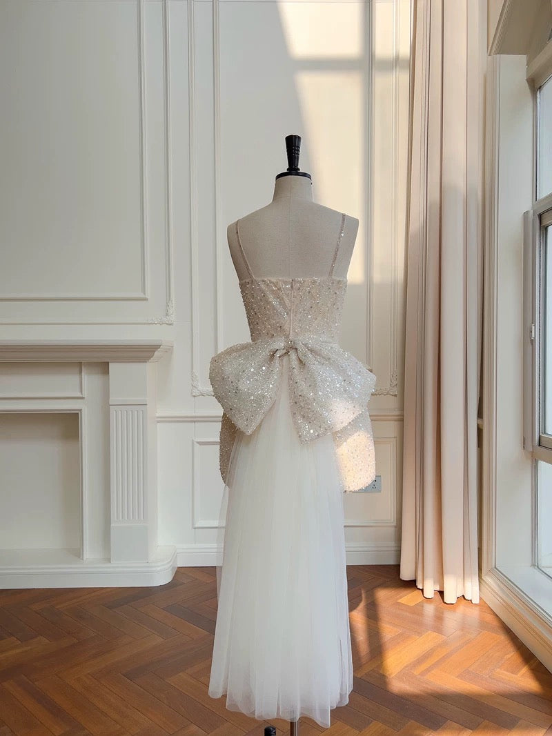 Vestido corto de fiesta de verano con tirantes finos, corte A, color champán y lentejuelas, para octavo grado, para fiesta de bienvenida, escuela secundaria, atuendos de cumpleaños W982