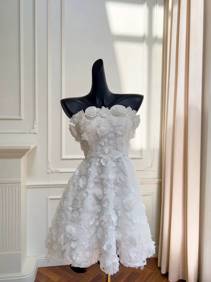 Vestido corto formal de verano para octavo grado, con tirantes finos, flores blancas, corte A, para regreso a casa, escuela secundaria, atuendos de cumpleaños W983