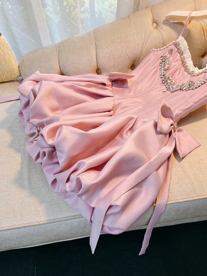 Vestido de fiesta de moda con tirantes finos, de satén rosa, sin mangas, formal, corto, para octavo grado, de verano, para escuela secundaria, de cóctel, para cumpleaños, W986