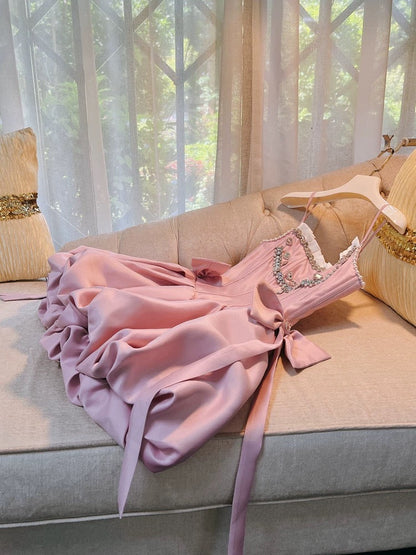 Vestido de fiesta de moda con tirantes finos, de satén rosa, sin mangas, formal, corto, para octavo grado, de verano, para escuela secundaria, de cóctel, para cumpleaños, W986