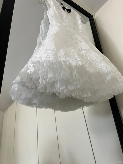 Vestido corto formal de encaje blanco con escote redondo y corte A para octavo grado, ideal para el regreso a casa, para verano, para escuela secundaria, para cumpleaños, W994