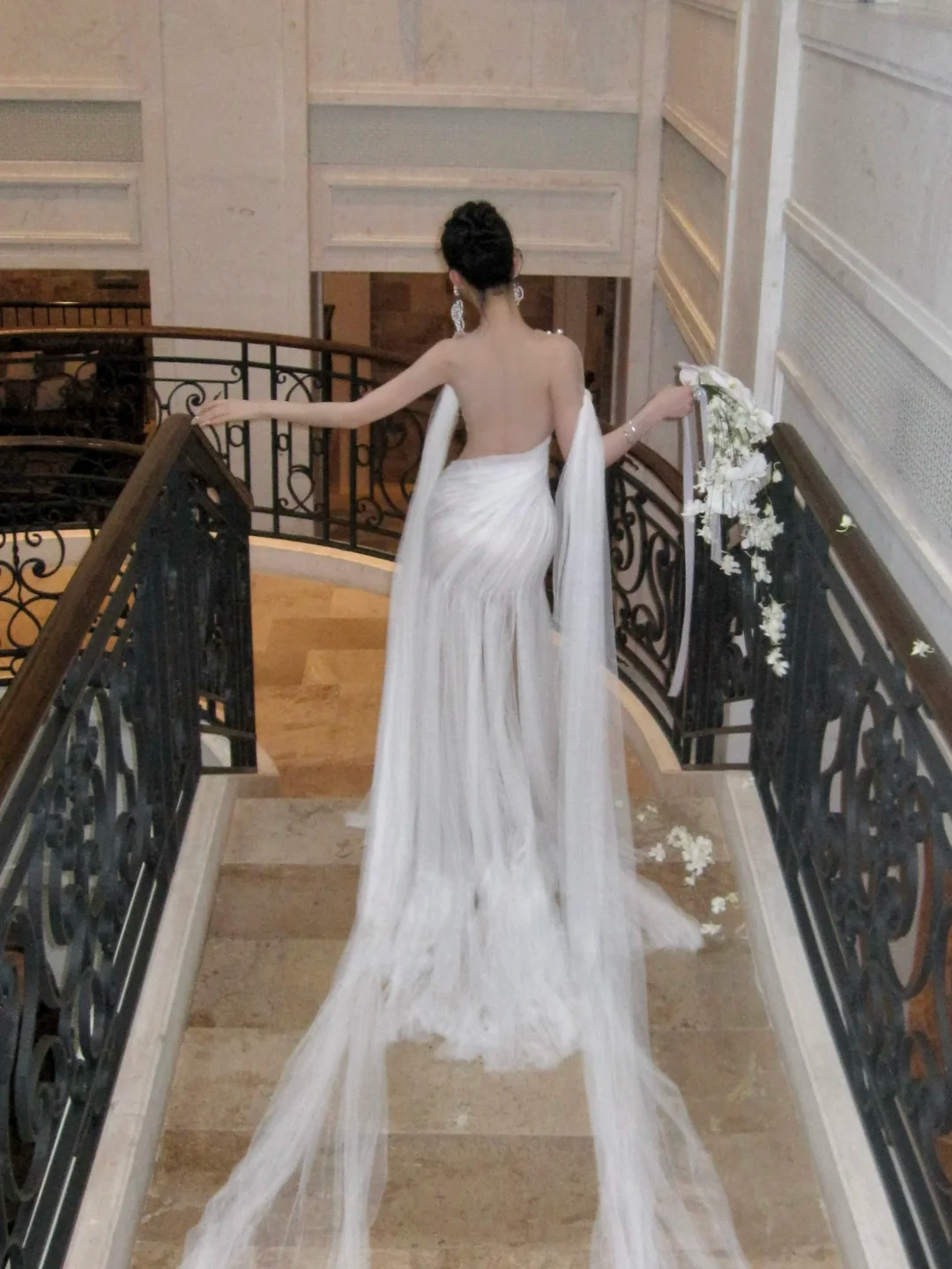 Vestido de novia sencillo con hombros descubiertos, largo de verano, de tul blanco, WD081