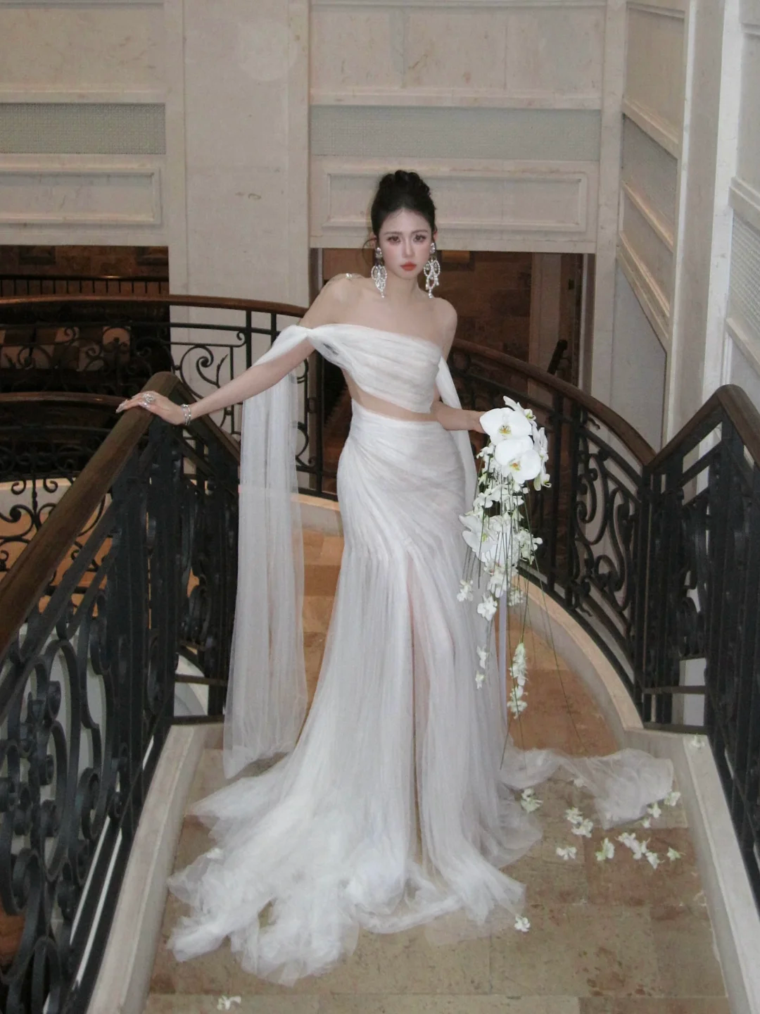 Vestido de novia sencillo con hombros descubiertos, largo de verano, de tul blanco, WD081