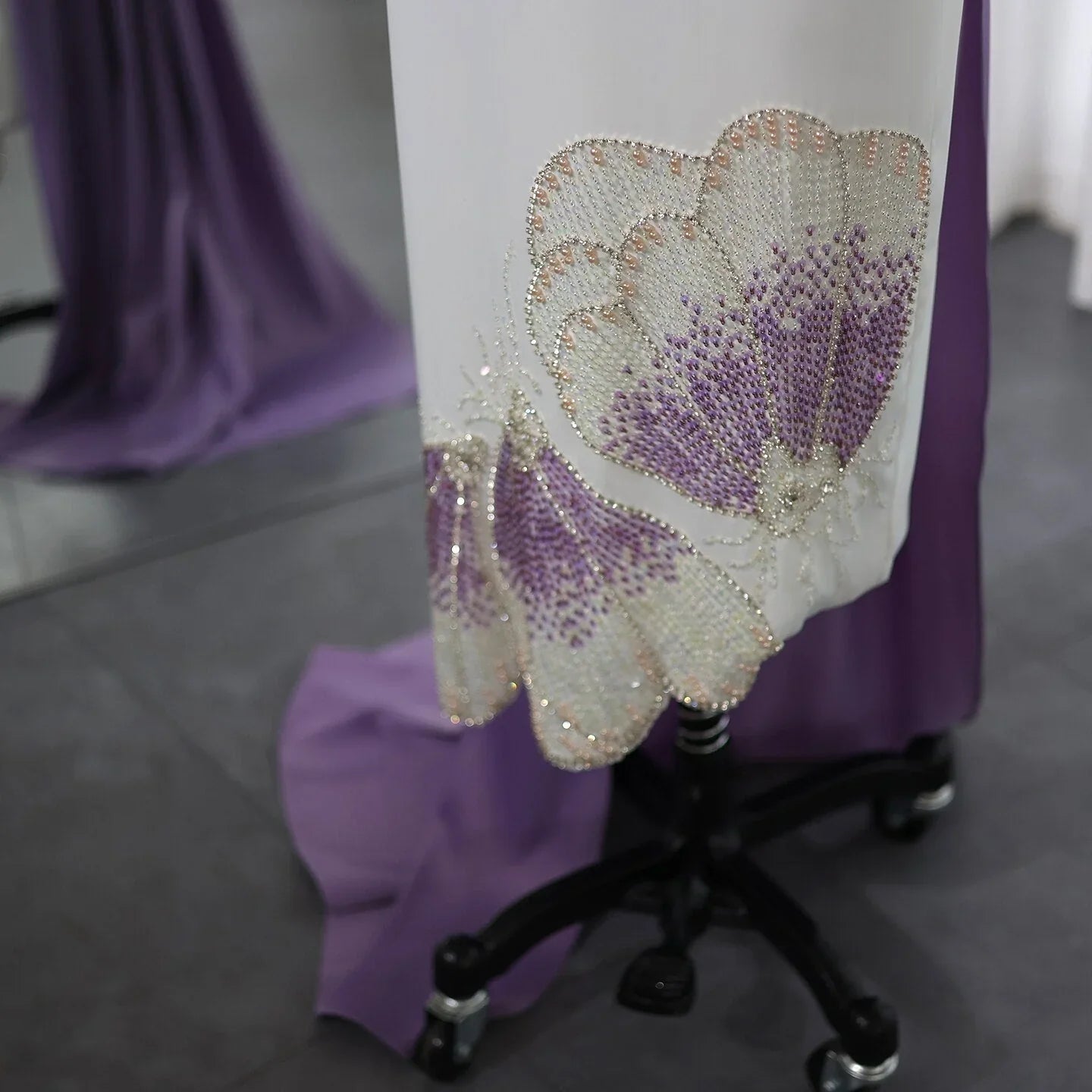 Vestido de noche largo estilo sirena con un solo hombro y diseño de mariposas vintage, TP4567
