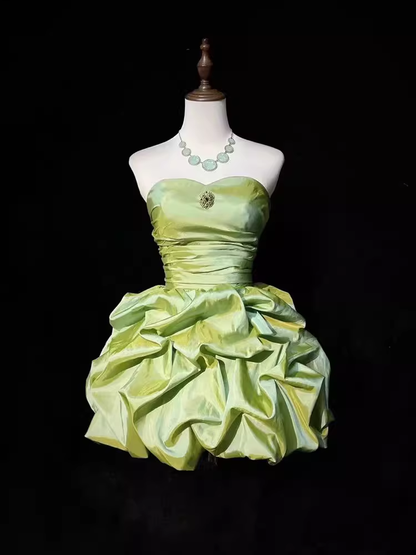 Vestido vintage de fiesta con escote en forma de corazón, corte A, sin tirantes y volantes, vestido de cóctel corto TP4609