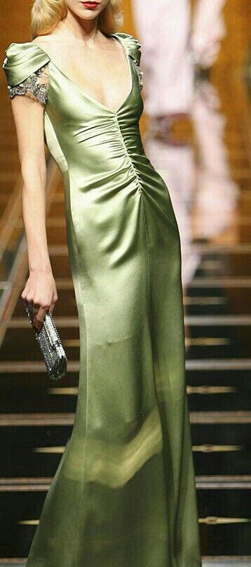 Green Elegant Sheath V Neck Satin Long Prom Dress Graduation Prom Dress SH2513