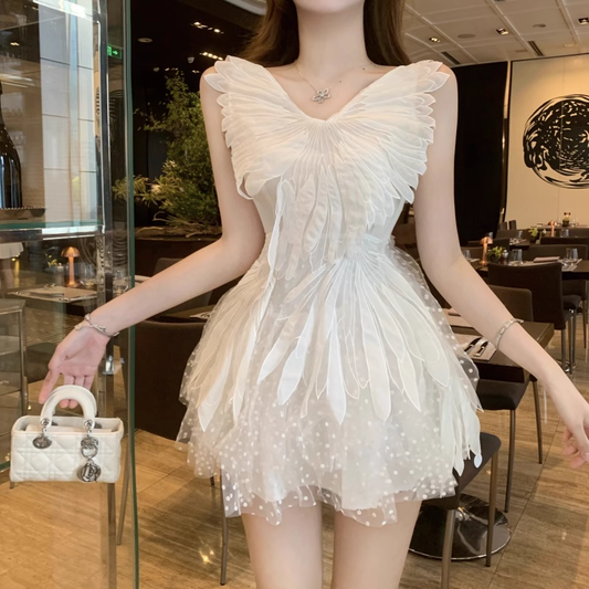 New Style White Tulle V-neck Design A-line Sleeevless Homecoming Dress TP3705