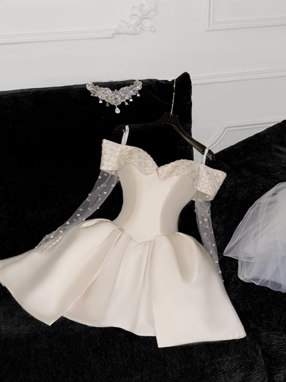 Elegante vestido de fiesta corto de satén color marfil con hombros descubiertos y diseño sencillo, corte A, TP4192