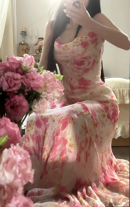Vestido de noche elegante de gasa con tirantes finos y diseño floral rosa retro TP3990