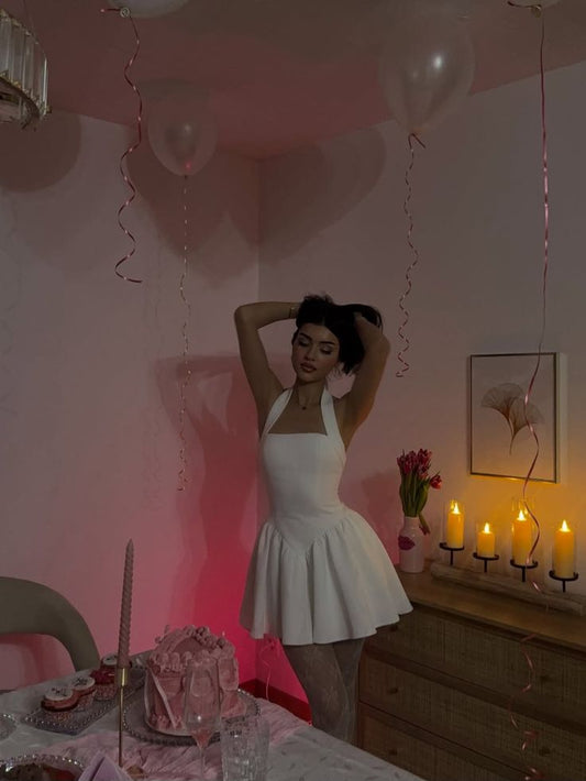 Vestidos de fiesta cortos de gasa blanca, corte A, estilo halter, para octavo grado, de verano, para escuela secundaria, para 18.º cumpleaños, DH1206