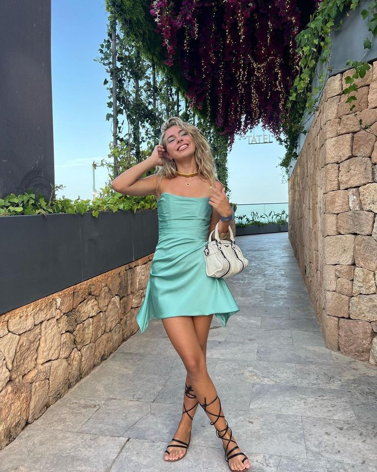 Cute A Line Strapless Mint Green Satin Mini Short Formal 7th Grade Homecoming Dresses Middle School Short Prom Dress Hoco Outfits DH1373