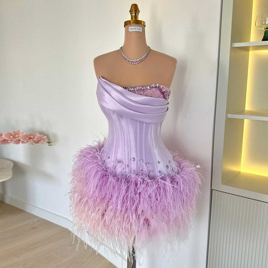 Vestido corto de fiesta de graduación, moderno, sin tirantes, color lila, con cuentas y plumas, para octavo grado, DH1409