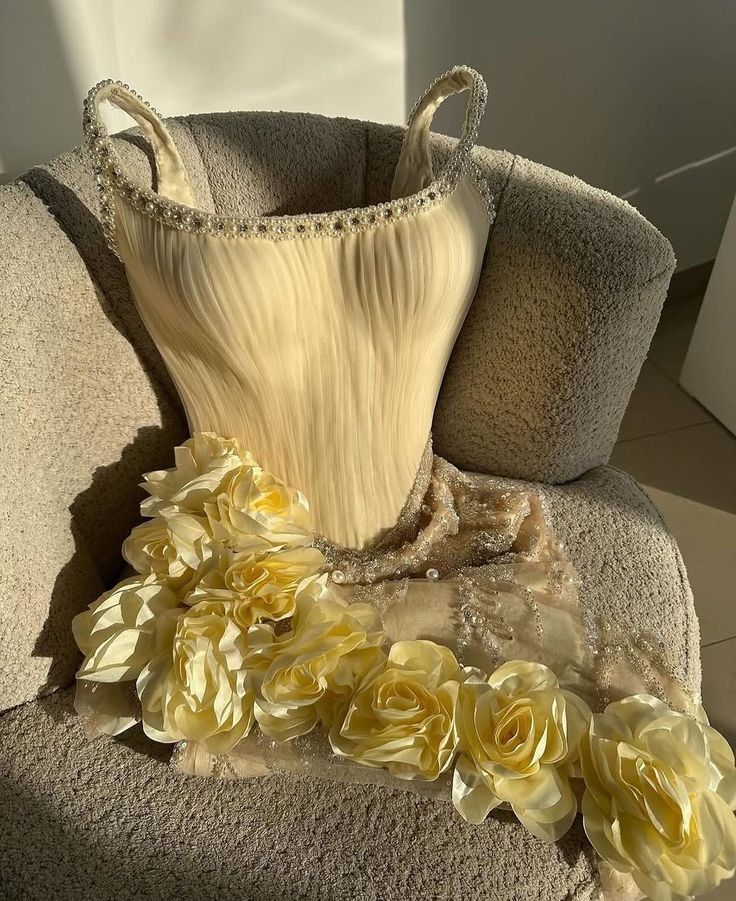 Vestido de graduación sexy con tirantes finos de tul amarillo, inspiración para vestidos de fiesta cortos y formales de octavo grado, vestido de fiesta de secundaria, vestido de graduación, vestido de cóctel, atuendos de cumpleaños DH1863