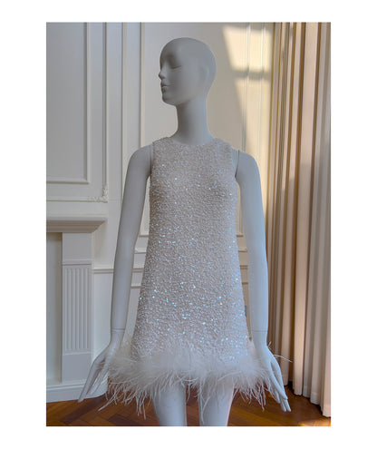 Cute A line Scoop Neck Sequin White Short Grad Dress Inspo Short Mini Formal 8th Grade Homecoming Dresses High School Hoco Court Dress Graduation Dress 18th Birthday Outfits DH1949