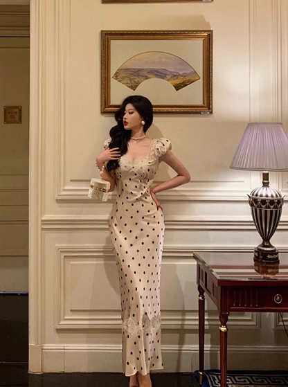Elegante vestido blanco de sirena con escote en V para cumpleaños número 23. Ideas de vestidos de cumpleaños para mujeres (DP1397)