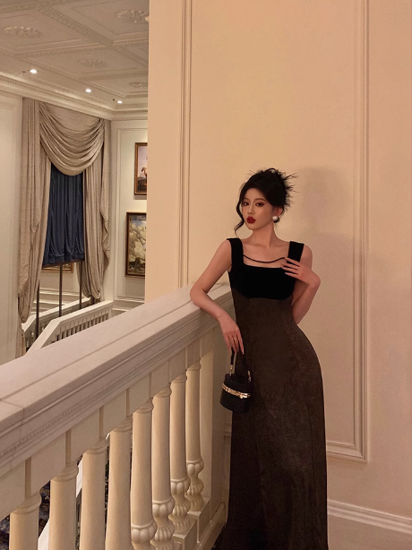 Vestido de satén con escote cuadrado y corte A para 21 cumpleaños. Ideas para vestidos de cumpleaños para mujeres (DP1489).