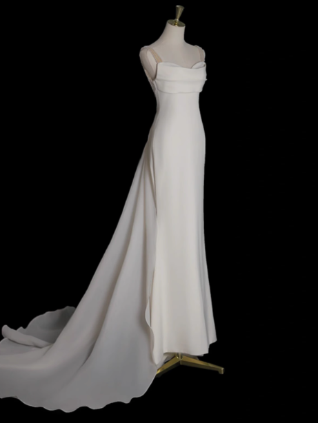 Vestido de novia sencillo de corte sirena con tirantes finos y satén blanco, estilo minimalista, DP1659