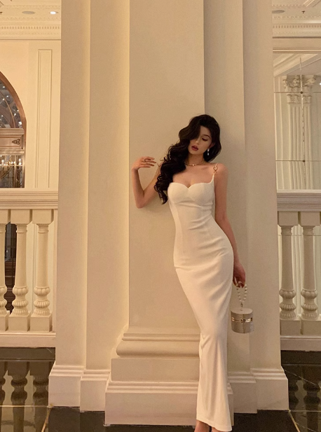 Vestido elegante de fiesta blanco sin mangas con tirantes finos para 18 cumpleaños, atuendos de cumpleaños, ideas para vestidos de cumpleaños para mujeres DP555